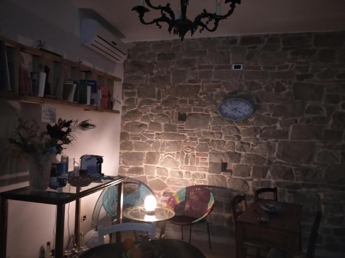 La Casa Dei Panorami Di Colobraro Daire Dış mekan fotoğraf