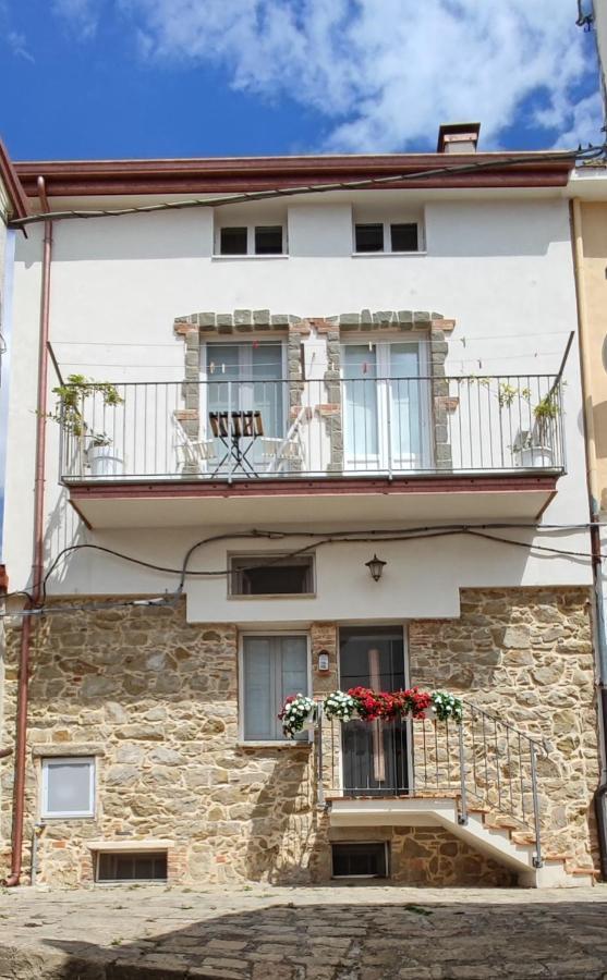 La Casa Dei Panorami Di Colobraro Daire Dış mekan fotoğraf